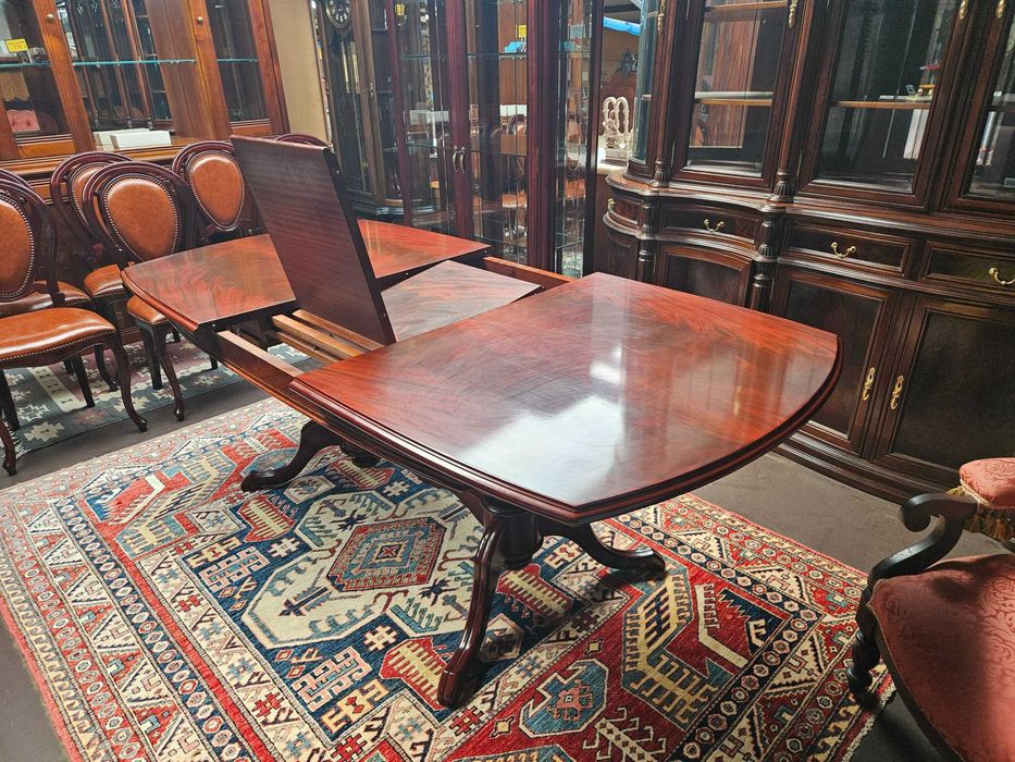 Mesa extensível - Muito bom estado geral - Só a mesa as ca