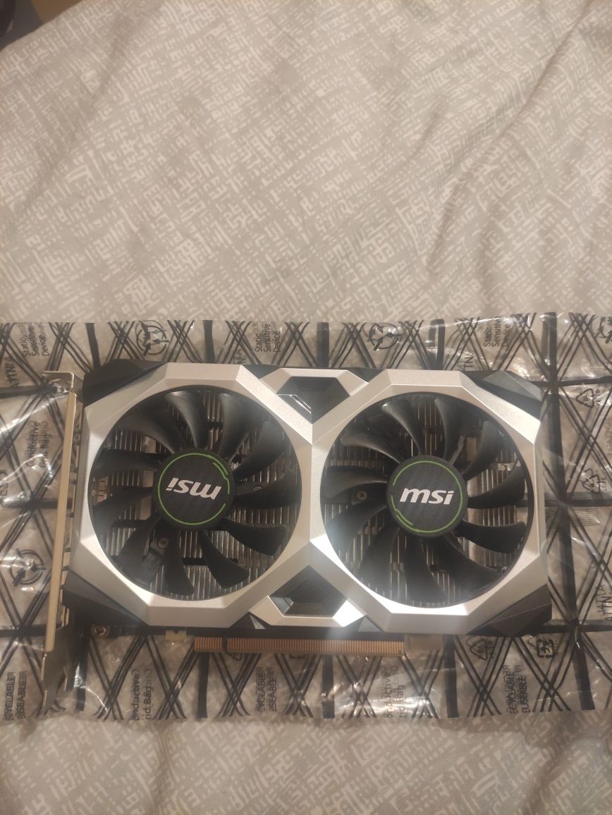 Відеокарта msi 1650 ventus xs