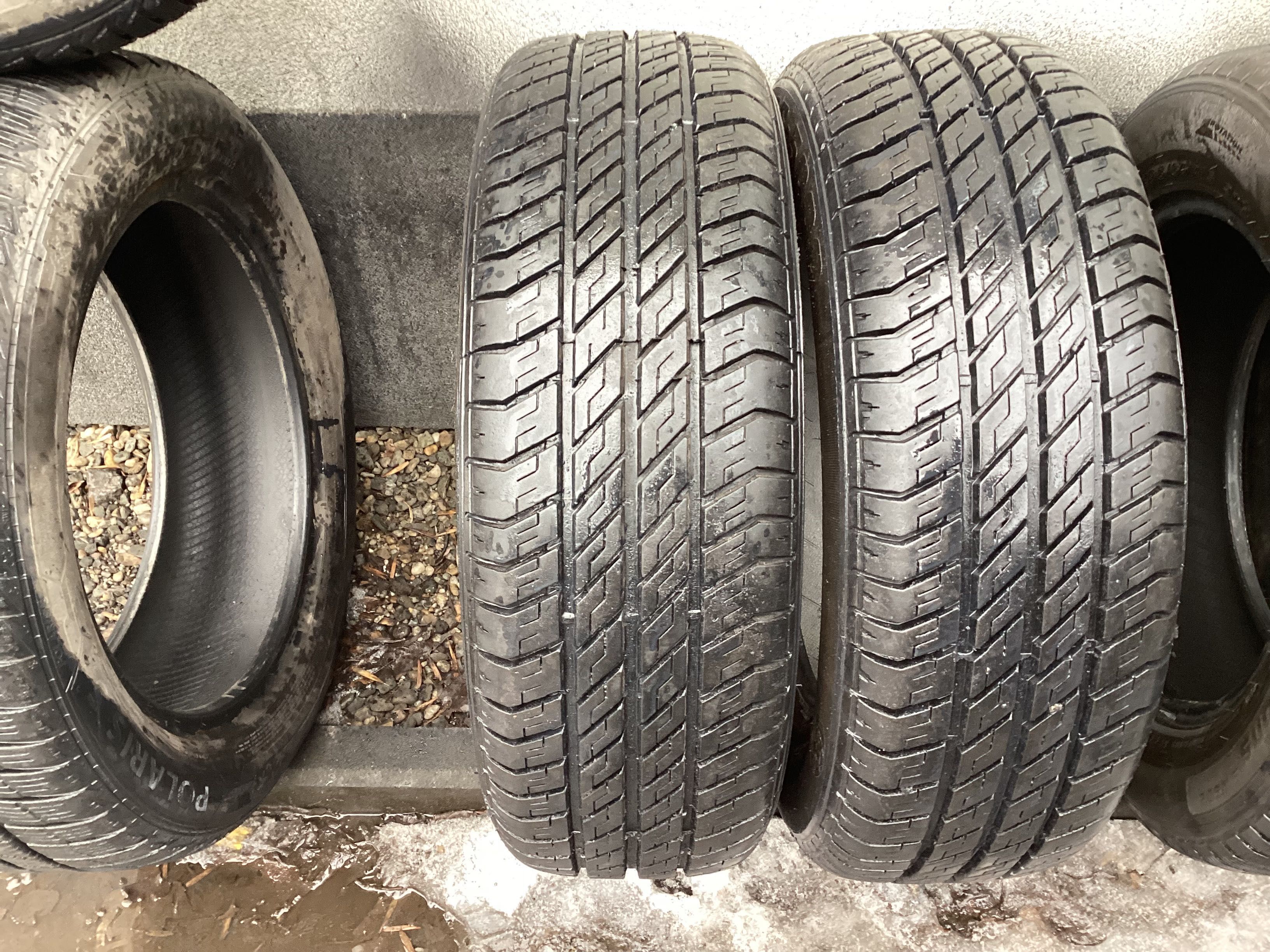 GLOB GUM 195/65r15  2szt opony całoroczne 6.5mm 2021r