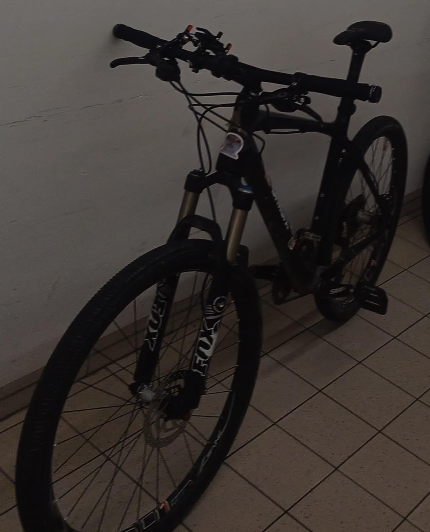 Kross Level A11 Carbon L – lekki hardtail, zamiana
