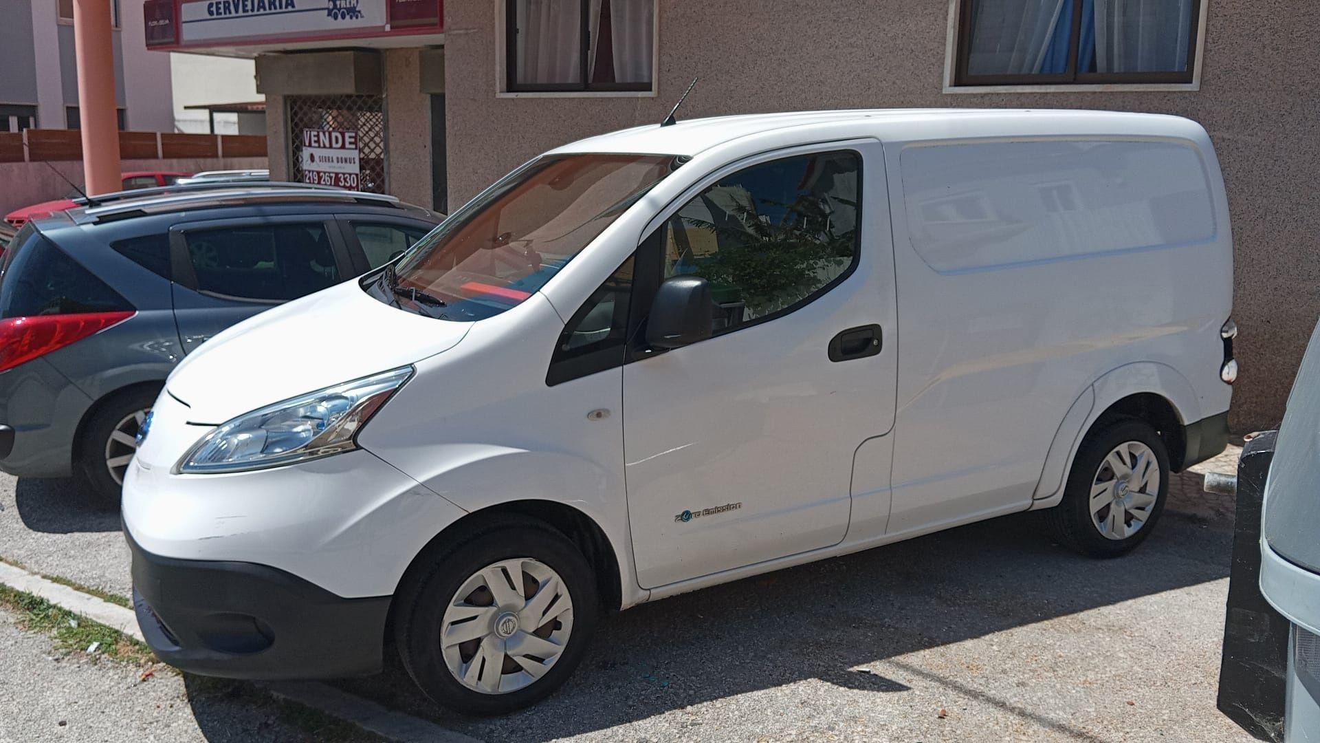 NISSAN ENV 200 100% Elétrico