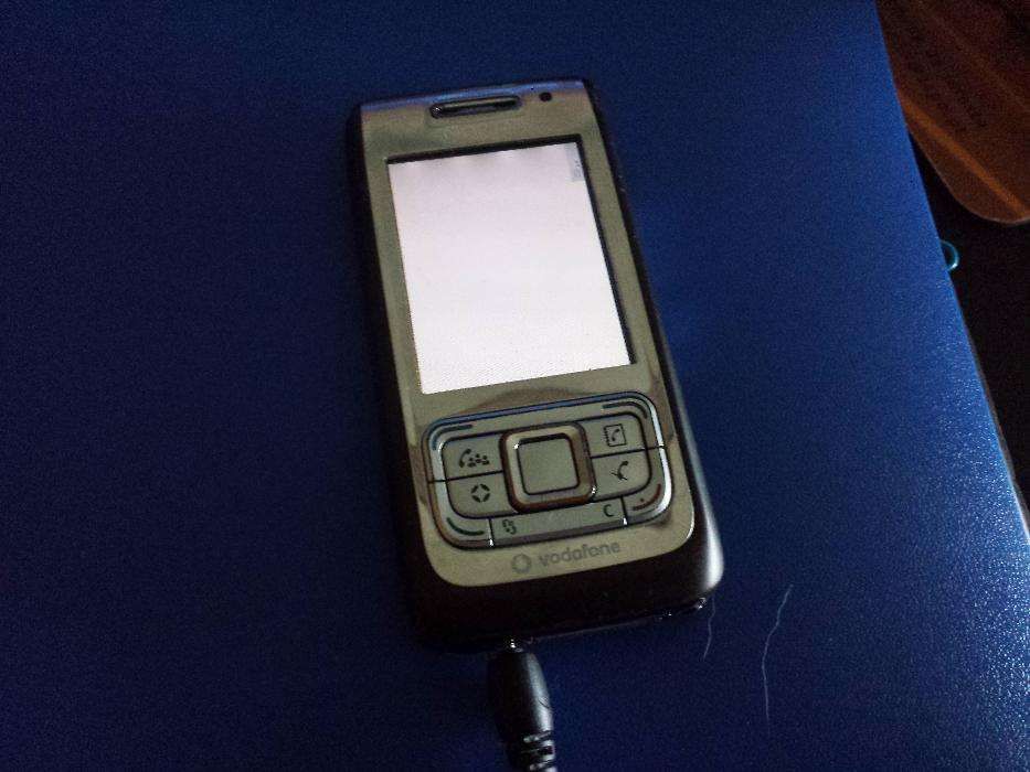 Telemovel Nokia E 65