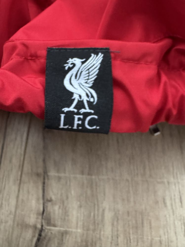 Orginalna kurtka klubu Liverpool F.C