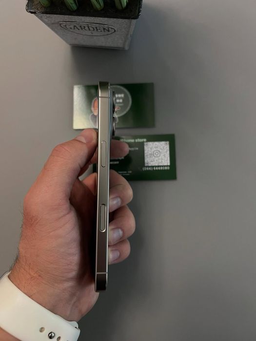 iPhone 16 Pro,256GB,Natural!!!Neverlock!Гарантия!Магазин!