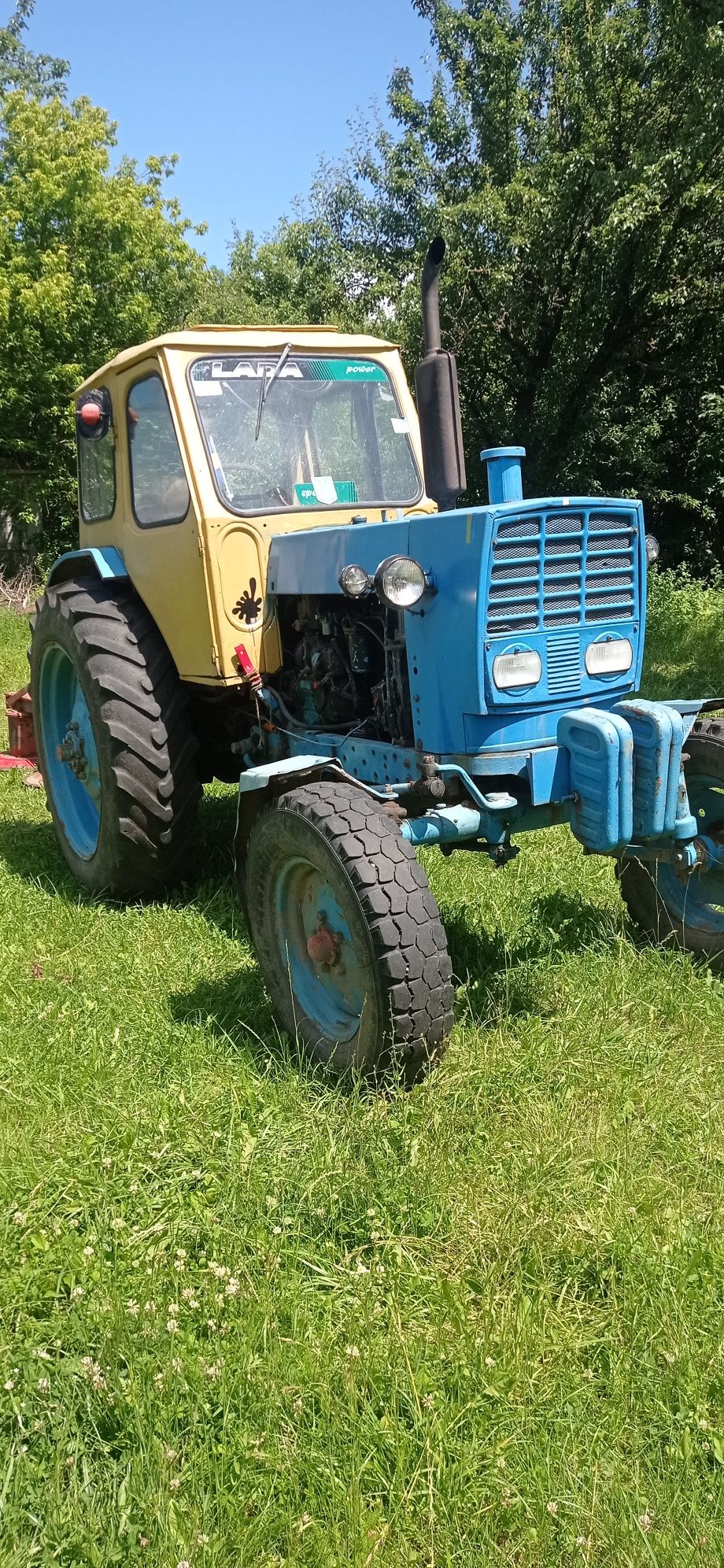 Продам трактор ЮМЗ 6