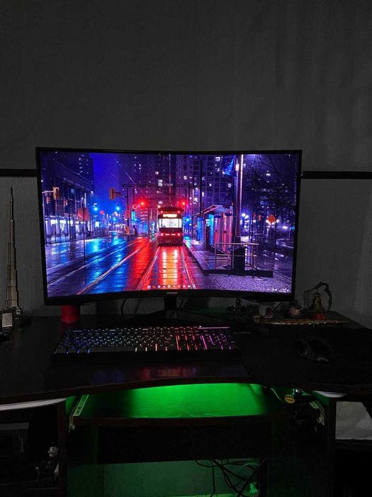 Монитор Samsung Odyssey LC32G55TQW