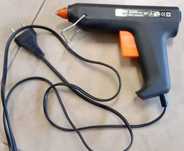 Pistola de colar a quente, operativa, por 5€