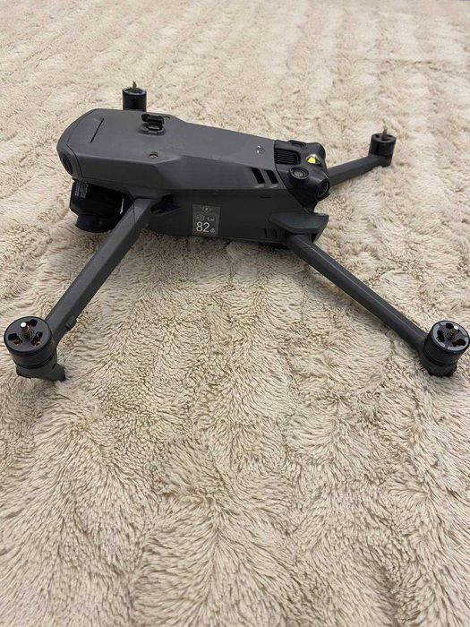 Квадрокоптер DJI Mavic 3T Enterprise Thermal