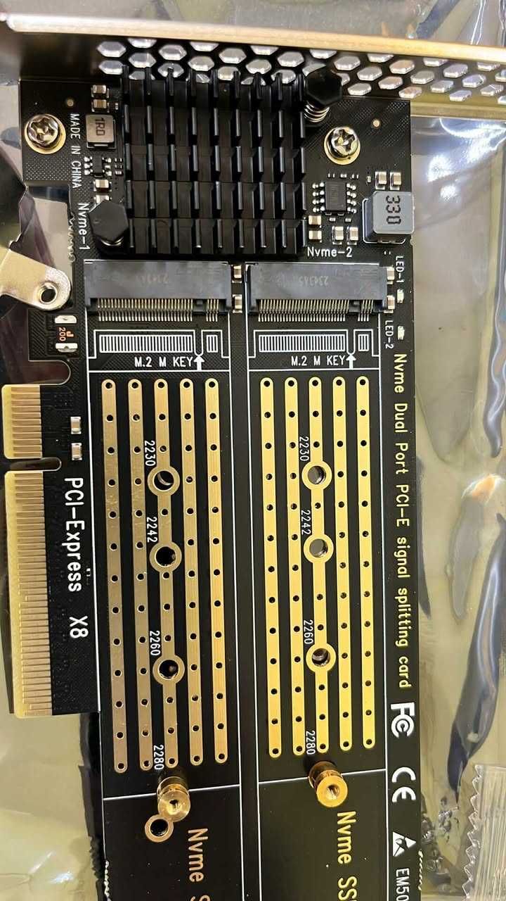 GLOTRENDS PA21 2-portowa przejściówka M.2 NVMe na PCIe 4.0 X8