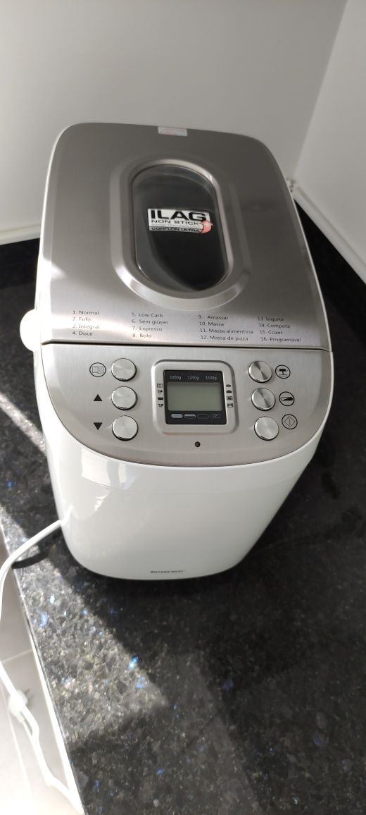 Máquina de fazer pão