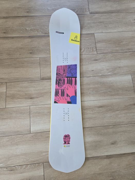 Deska snowboardowa Bataleon Party Wave