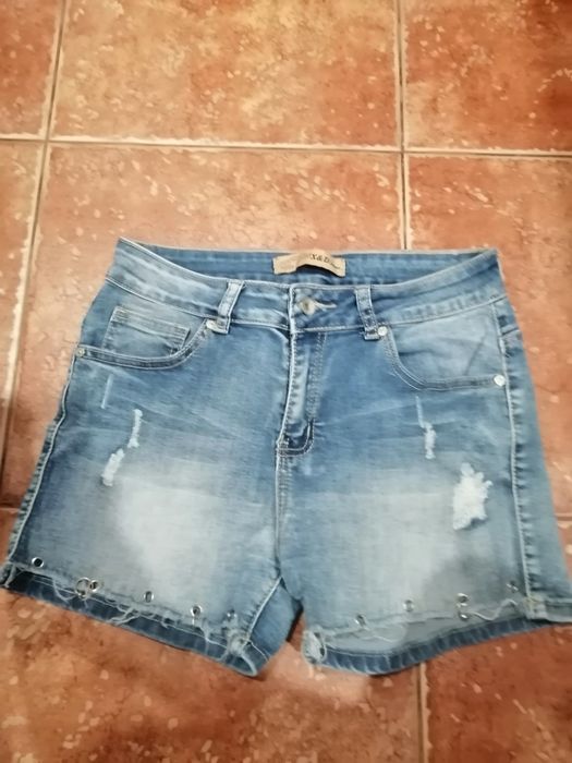Женские джинсовые шорты