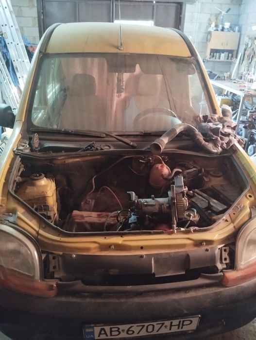 Рено Кенго 2000рік