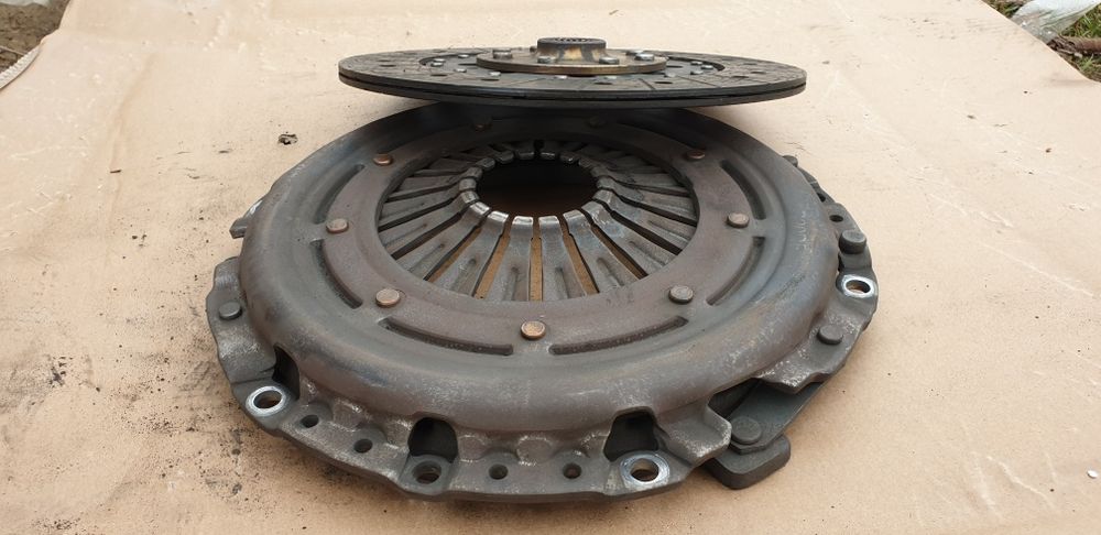 Комплект сцепления. Корзина + диск, на Ssang Yong Korando G20DTF то