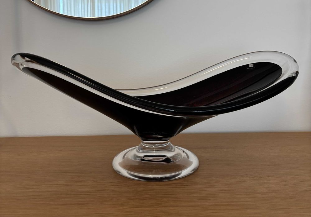 Peça de decoração em vidro artesanal da Marinha Grande