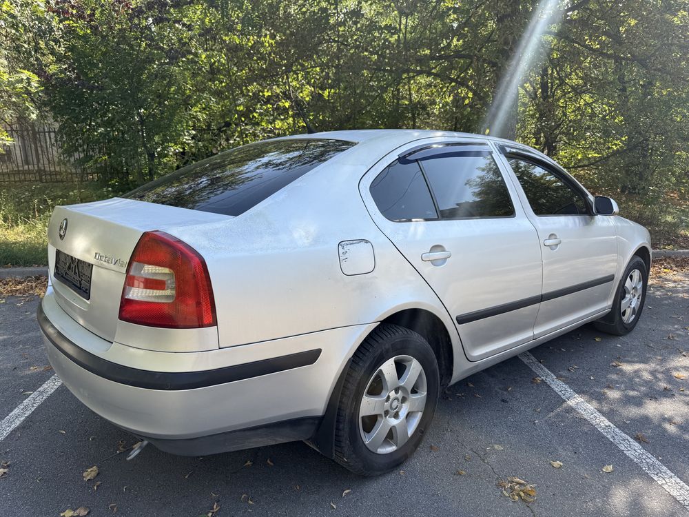 Skoda Octavia A5 1.9TDI Механика!