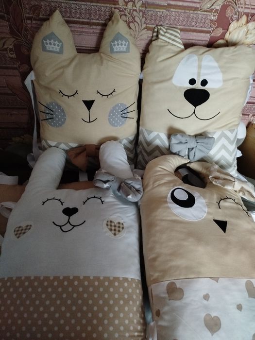 Продам набір в дитячу кроватку