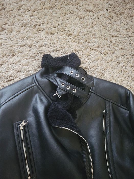 Чоловіча дублянка Bershka