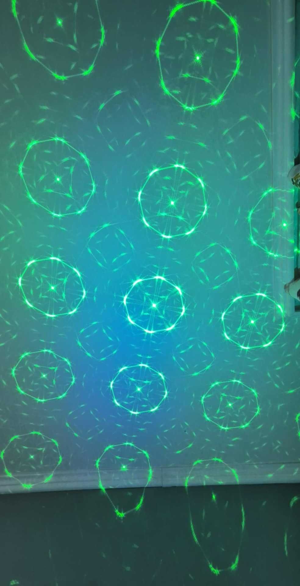 Laser projektor DISCO dyskotekowy 3D piękne kształty i kolory
