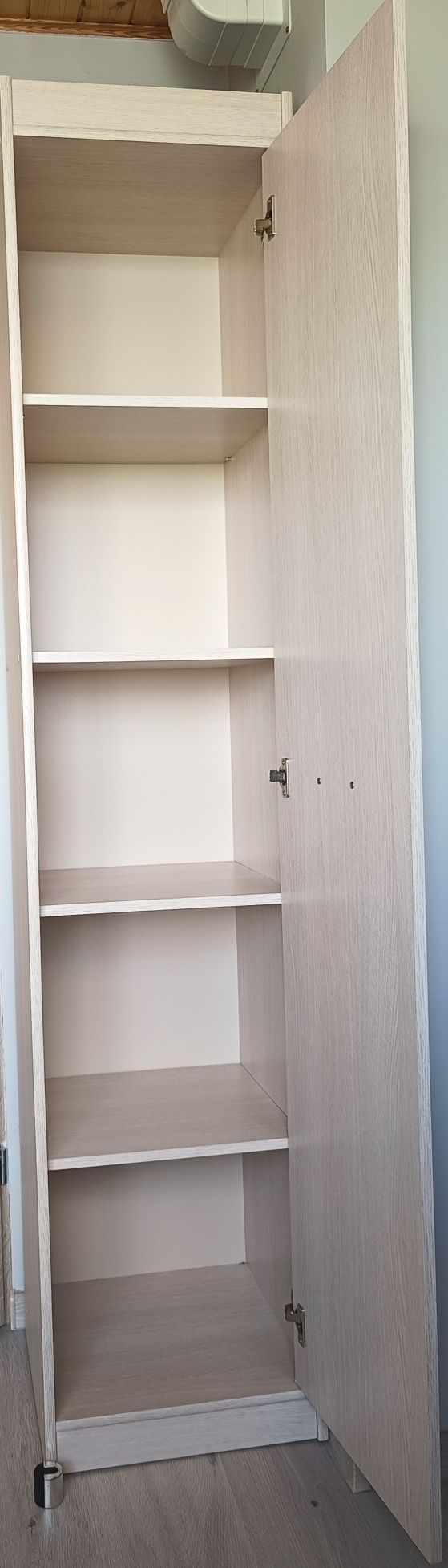 Komplet mebli młodzieżowych