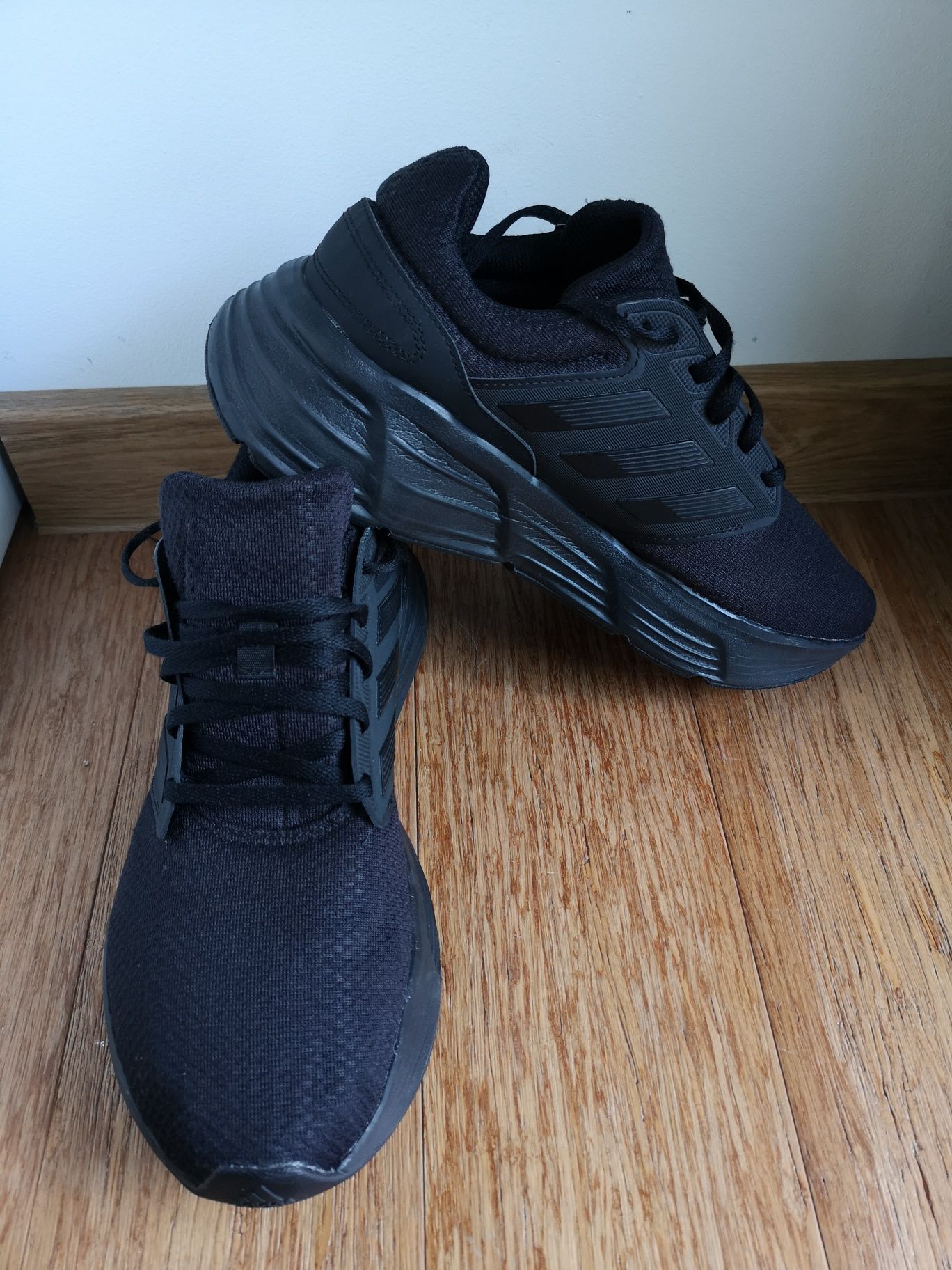 Sneakersy Adidas Galaxy 6 do biegania cloudfoam sportowe lekkie 44 męs