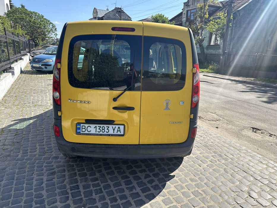 Renault kangoo z.e. Продам