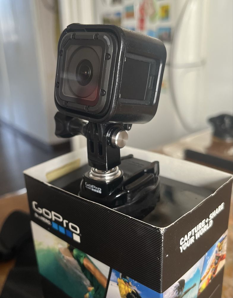 GoPro Hero Session 4 з комплектом кріплень