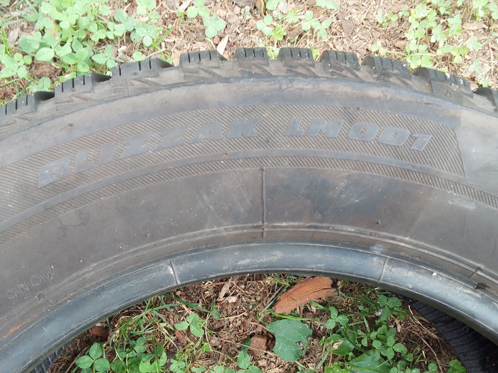 Opona zimowa 185/65r15 BRIDGESTONE