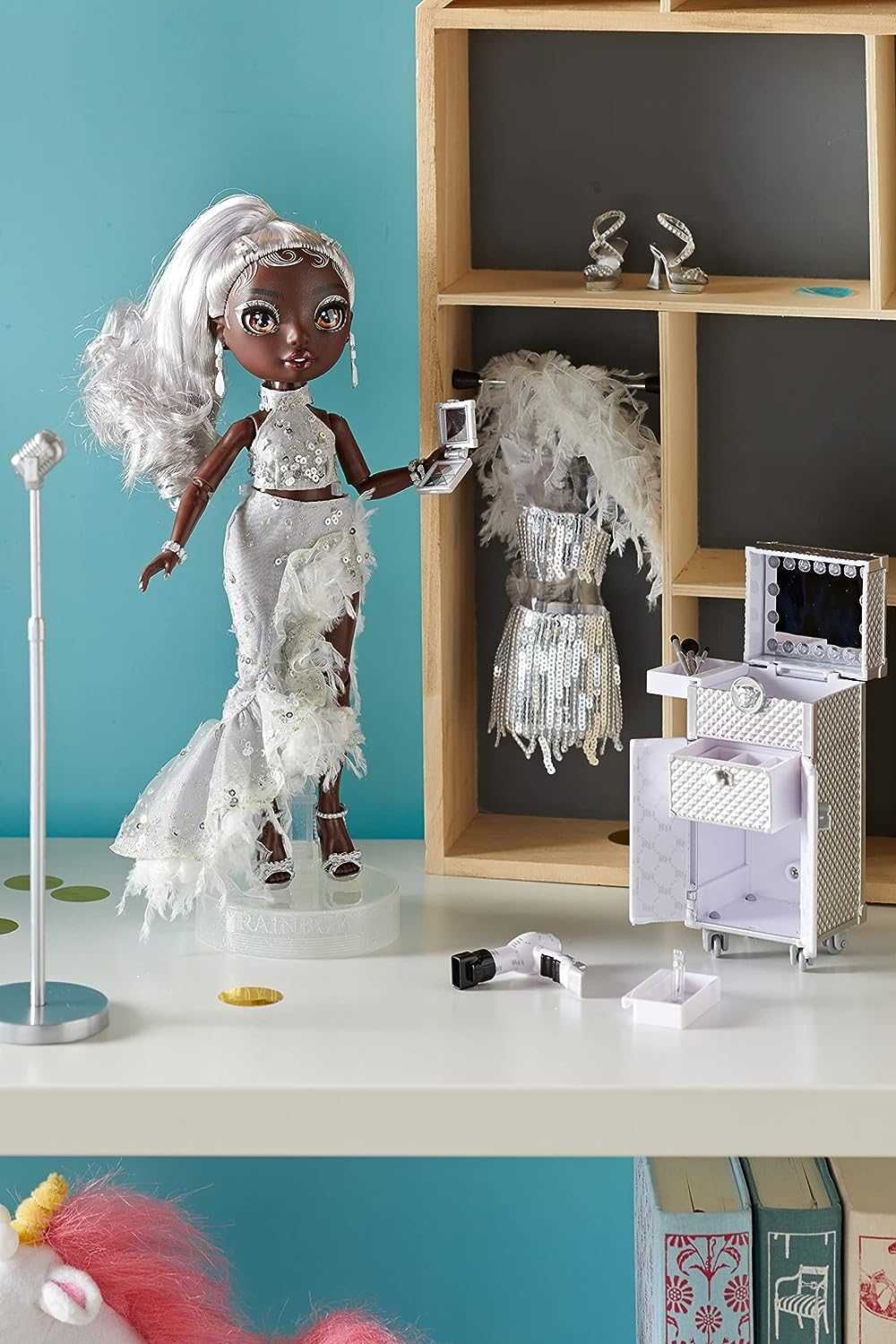 Рейнбоу Хай Аиша Стерлинг Rainbow High Rainbow Vision Ayesha Sterling
