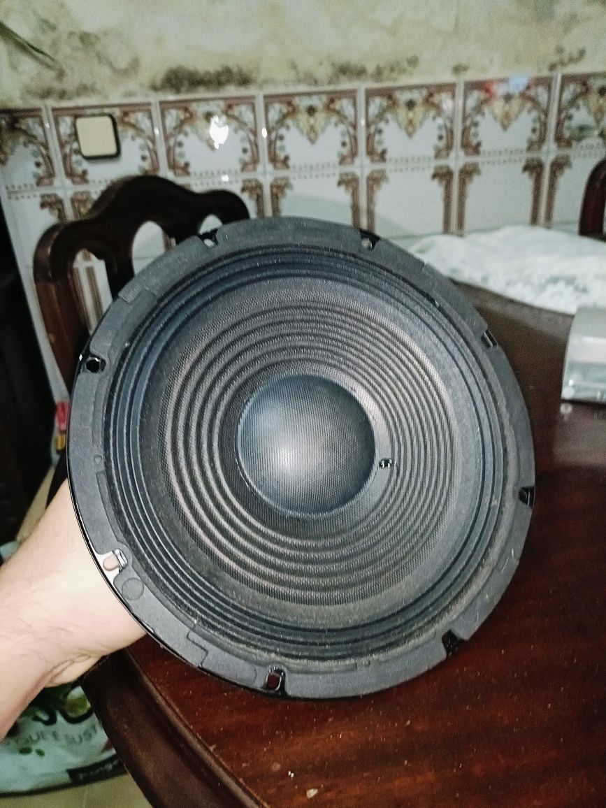Altifalante Skytec 200W 4 Ohms 8 polegadas (20 cms)
