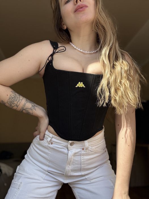 Корсет чорний з жовтим лого Kappa