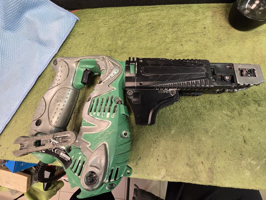 HITACHI W4YD automat do płyt g/k.