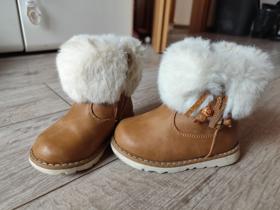 Buty kozaki rozmiar 23