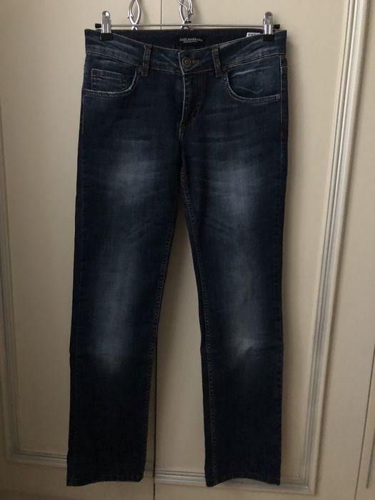 Джинси жіночі темно синього кольору