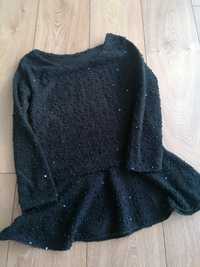 Czarny sweterek damski z baskinką rozmiar S /M