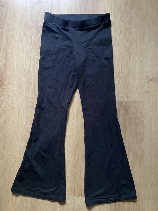 Штаны черные клеш H&M