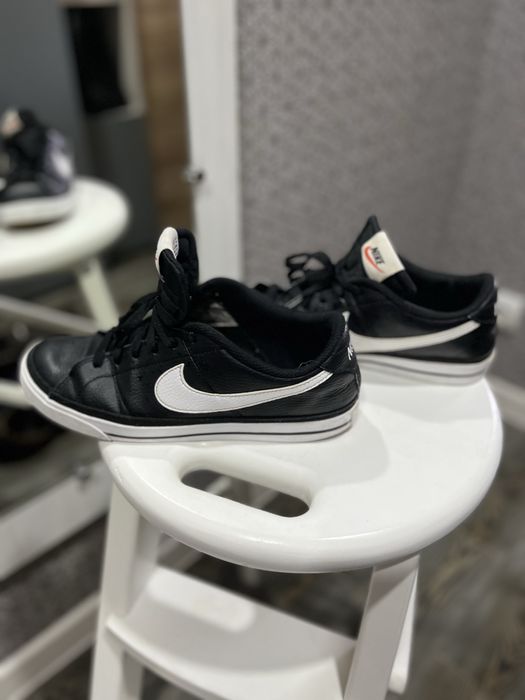 Кроссовки Nike Court Legacy