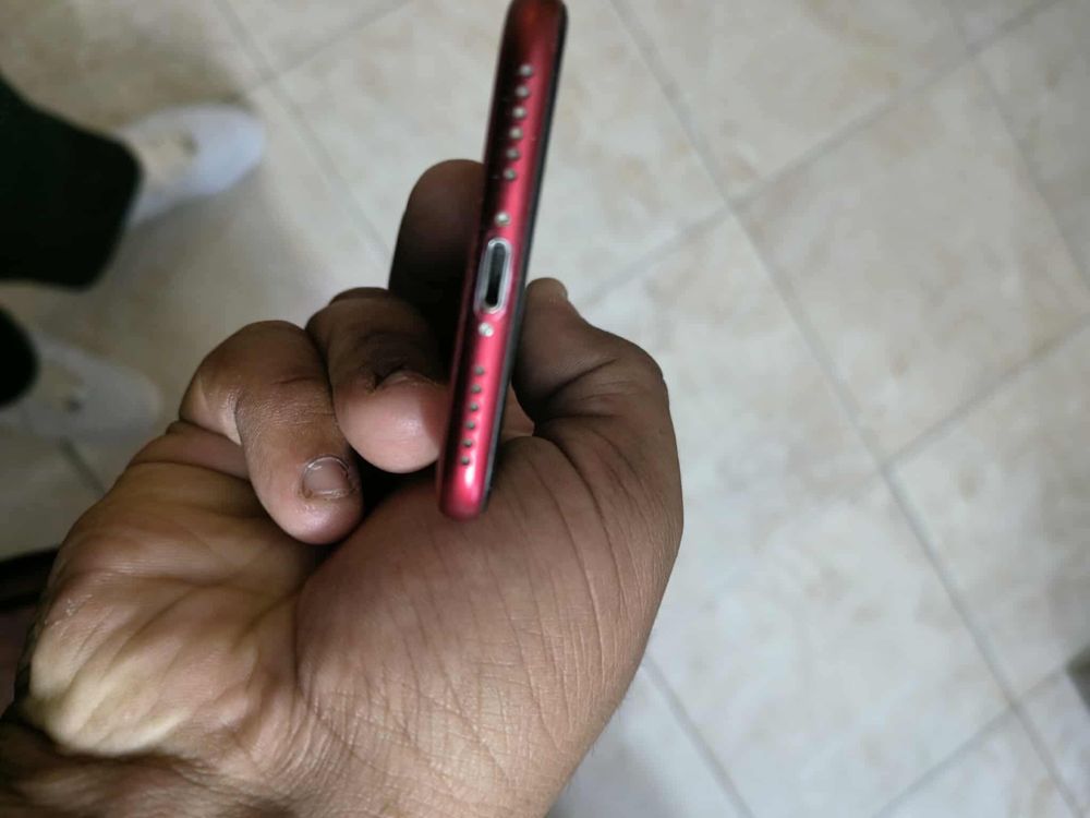 Telefone com duas semanas de uso muito em bom estado