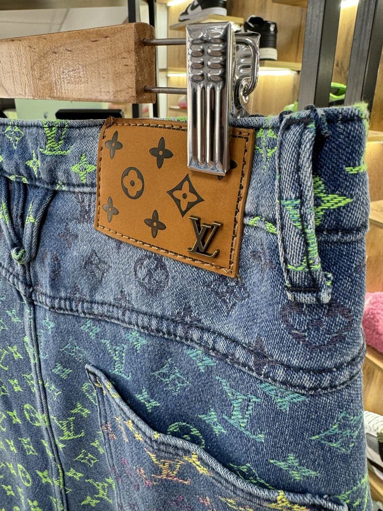 Шорти Louis Vuitton Monogram Gradient Blue / Green