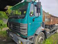 Mercedes-Benz 1824 Sprzedam Mercedes Hakowiec plus 3 kontenery
