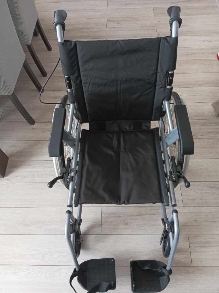 Wózek inwalidzki Rehasense Icon 35 Bx