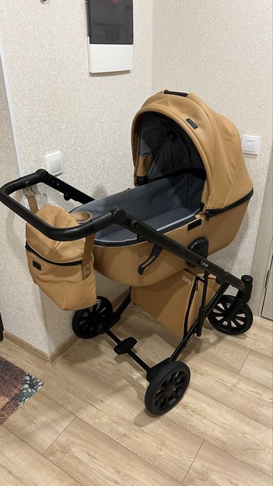 Продам коляску Anex e/type 2в1 + автолюлька з адаптерами в подарунок