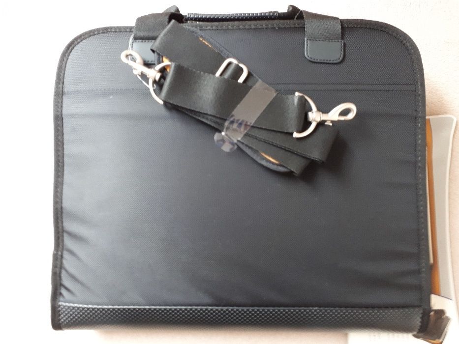 NOWA Torba na laptopa SAMSONITE 15,4 DWA Pendrive 8GB GRATIS