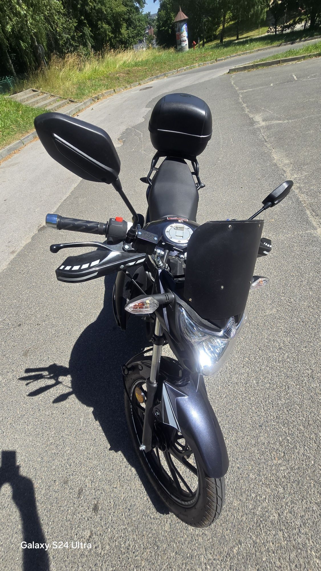 Romet zxt 125.r 2024 gwarancji 1 rok