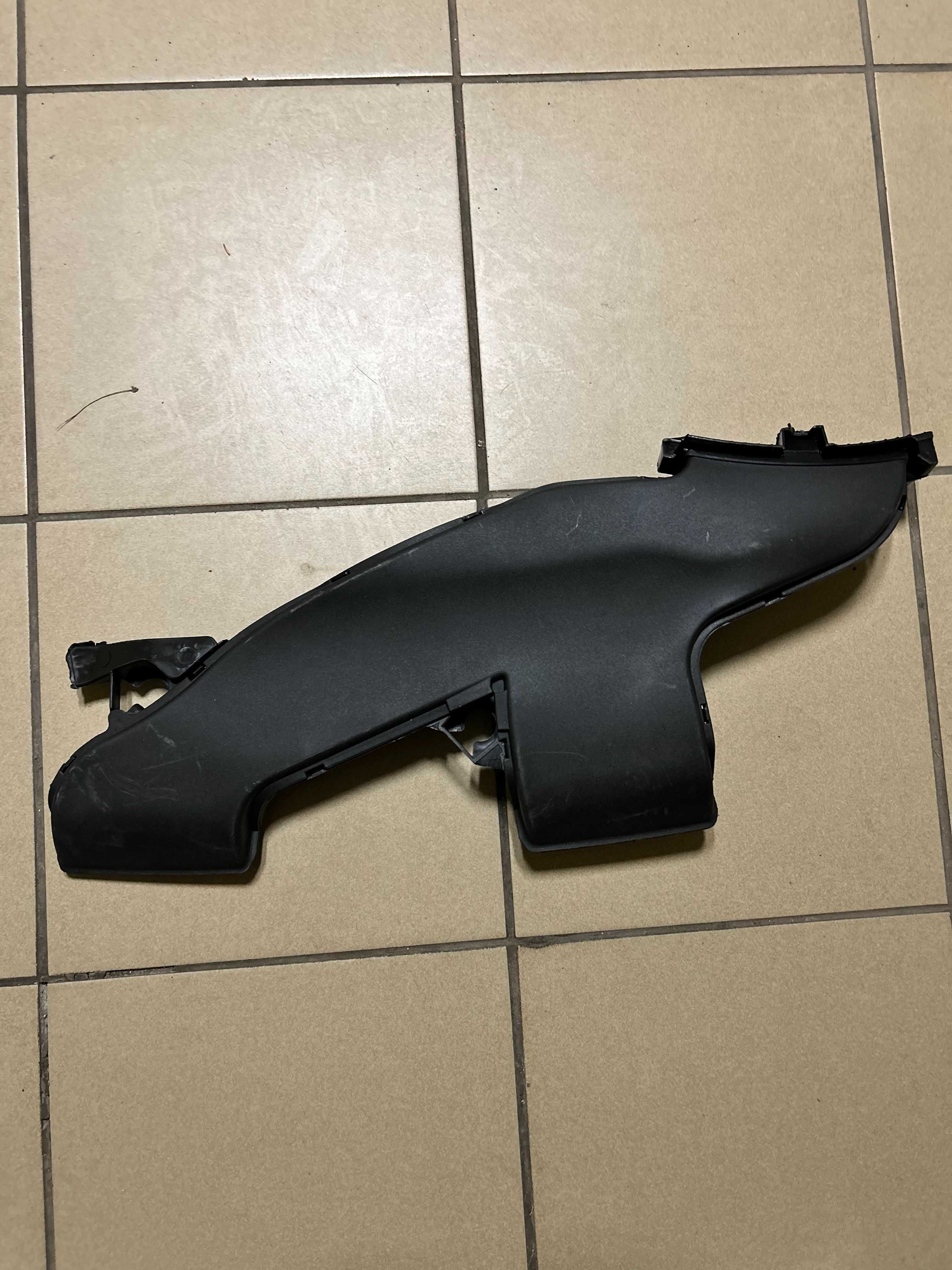 Повітропровід впускний BMW X1 F48 F39 F45 F46 патрубок 13717626564