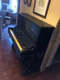 Piano Antigo Boisselot