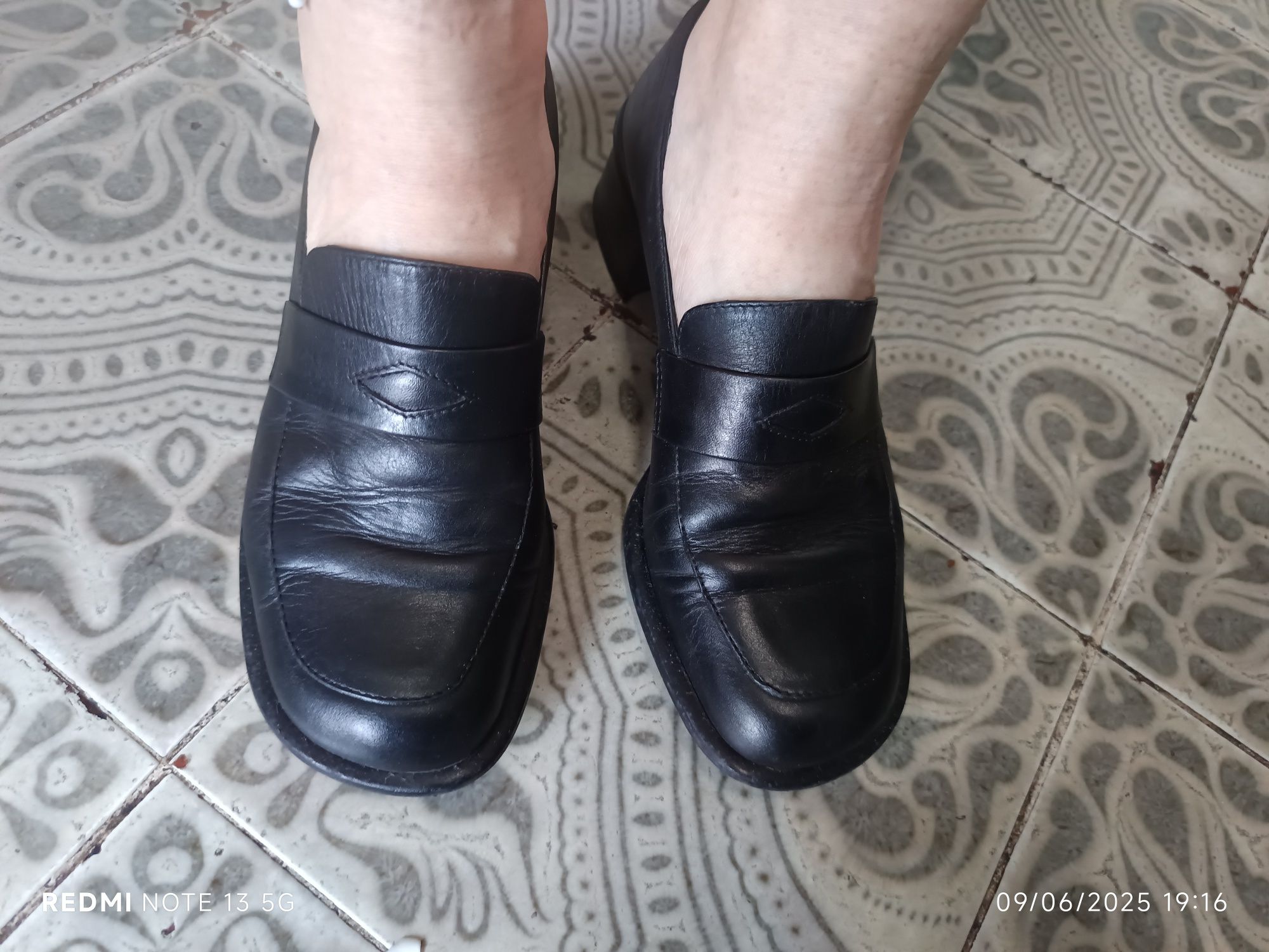 Sapatos senhora Charles N36
