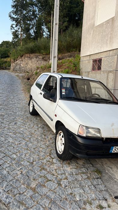Clio 1.9d PARA PEÇAS