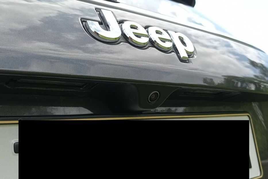 Продам Jeep Compass LATITUDE 2021