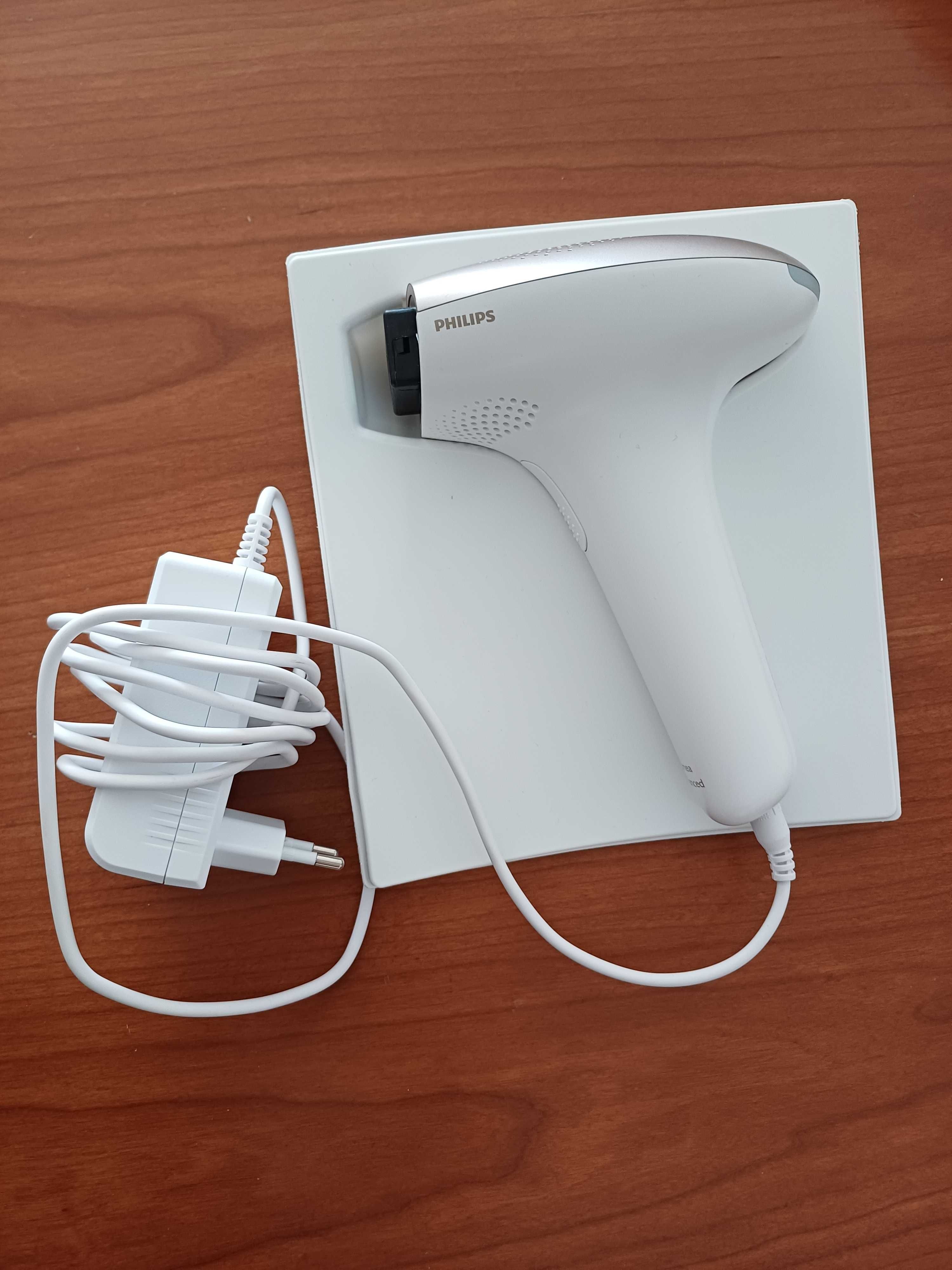 Depiladora Luz Pulsada - PHILIPS Lumea IPL Série 7000 Advanced (usado)